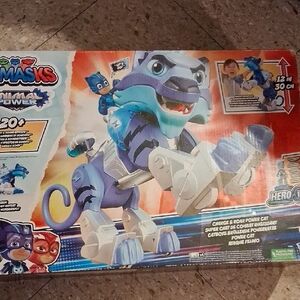 Hasbro PJ Masks Animal Power Cat Vehicle - Blue and White